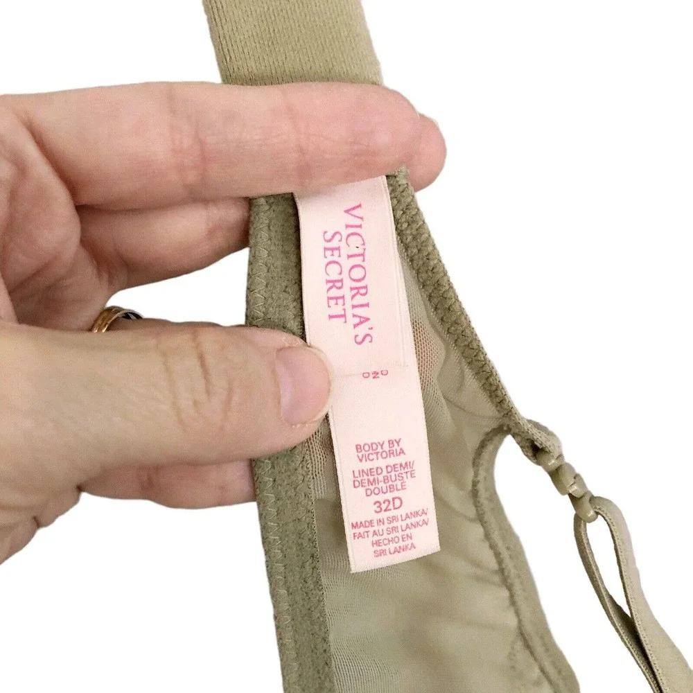 Victoria’s Secret Lined Demi Bra Lace Cup Underwired Multi-way